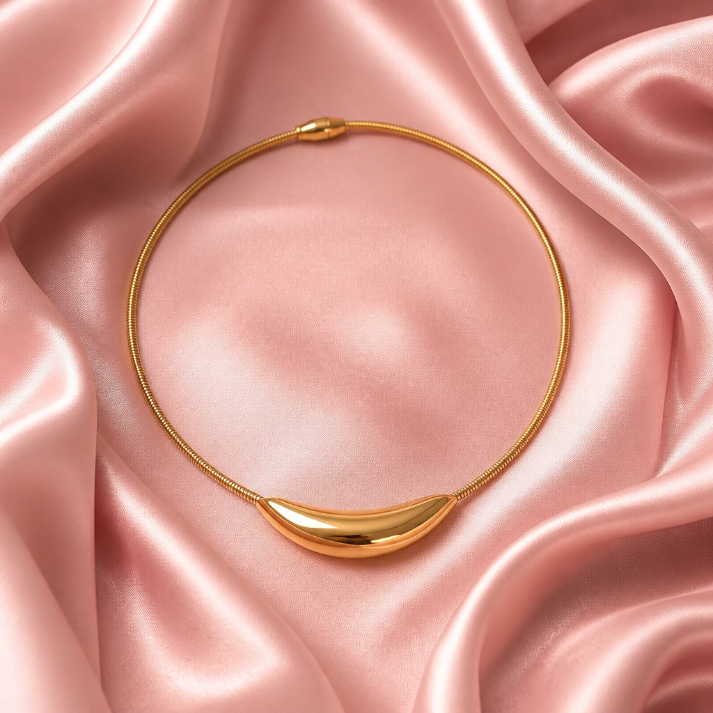 Sereena Sculpted Gold Collar Necklace