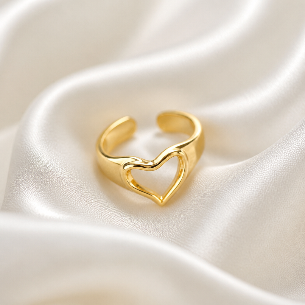 Amara Open Heart Gold Ring